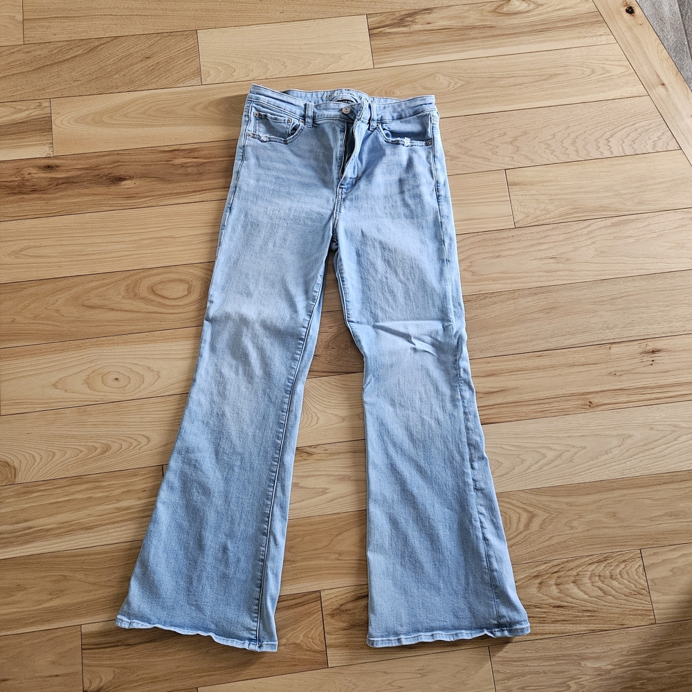 American Eagle Next Level Super High-Waisted Flare Jean